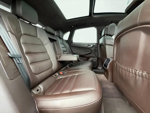 2017 Porsche Macan Turbo