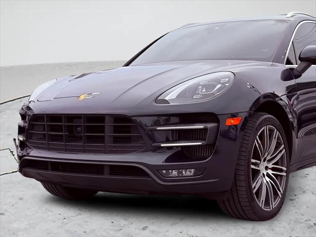 2017 Porsche Macan Turbo