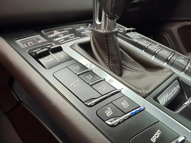 2017 Porsche Macan Turbo