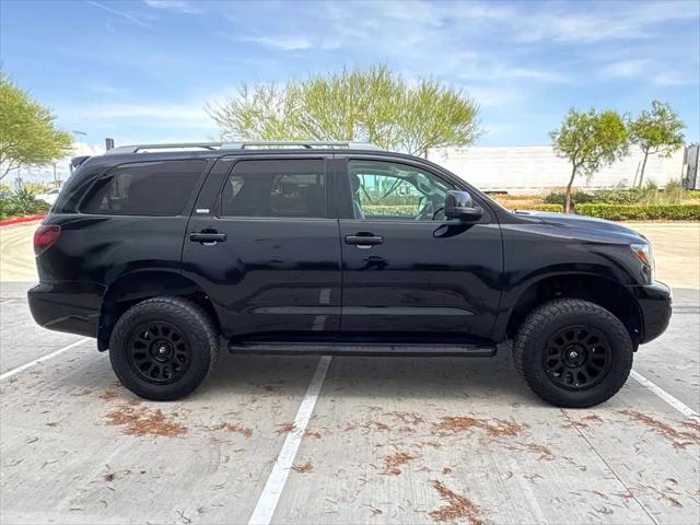 2018 Toyota Sequoia SR5 for sale in Bloomington, CA