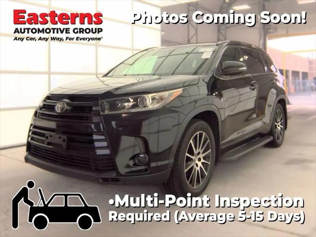2018 Toyota Highlander SE for sale in Sterling, VA
