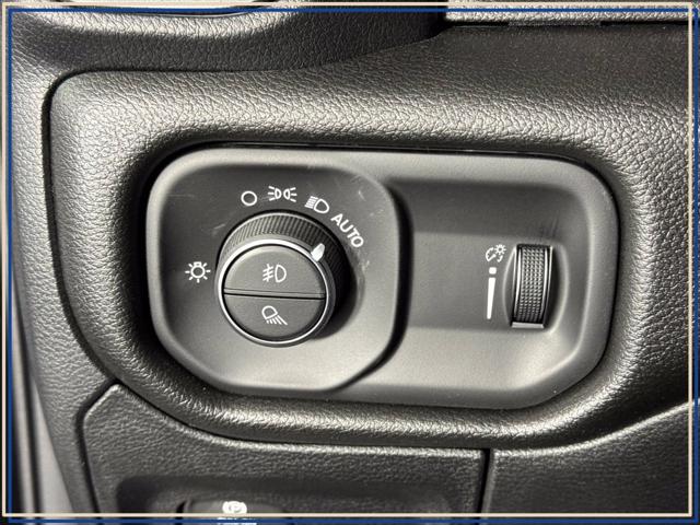 2026 Ram 1500 Warlock Crew Cab 4x4 57 Box