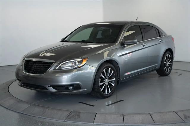 2013 Chrysler 200 Limited