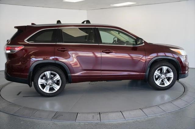2015 Toyota Highlander AWD 4dr V6 Limited (Natl)