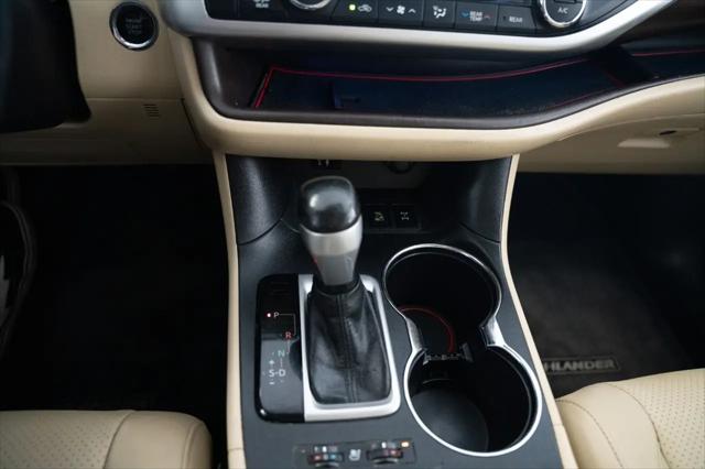 2015 Toyota Highlander AWD 4dr V6 Limited (Natl)
