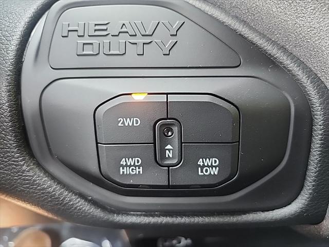 2026 Ram 2500 Black Express Crew Cab 4x4 64 Box