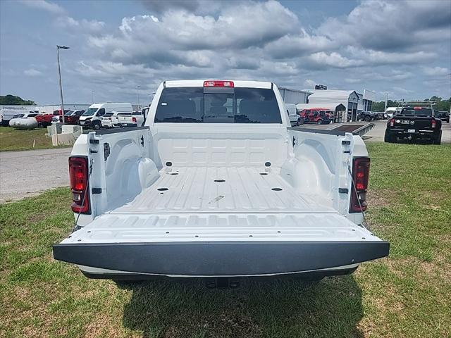 2026 Ram 2500 Black Express Crew Cab 4x4 64 Box