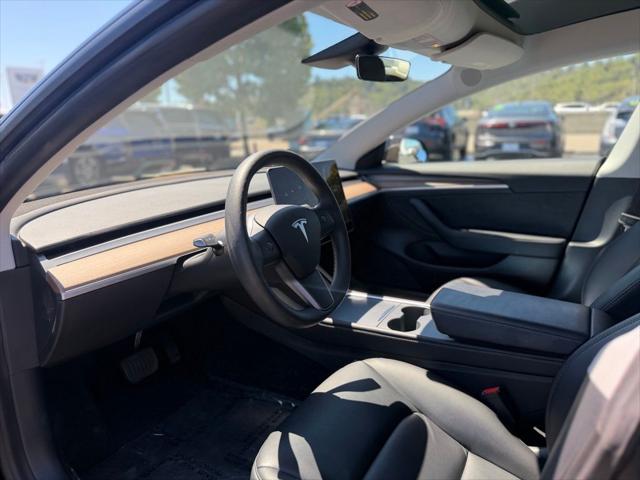 2021 Tesla Model 3 Standard Range Plus Rear-Wheel Drive