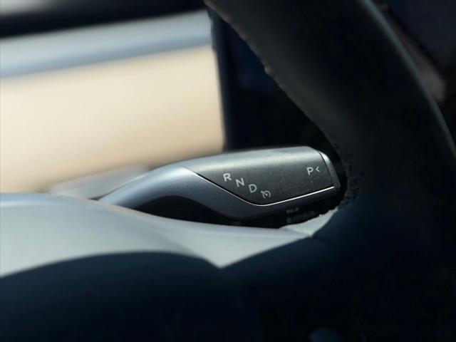 2021 Tesla Model 3 Standard Range Plus Rear-Wheel Drive