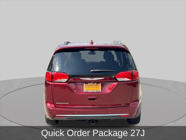 2017 Chrysler Pacifica Touring-L Plus