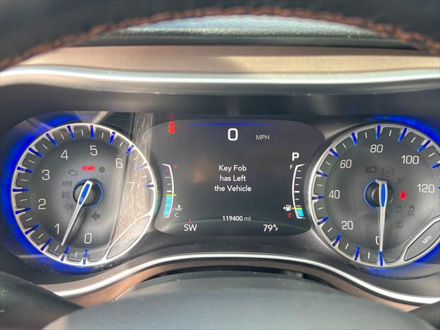 2017 Chrysler Pacifica Touring-L Plus