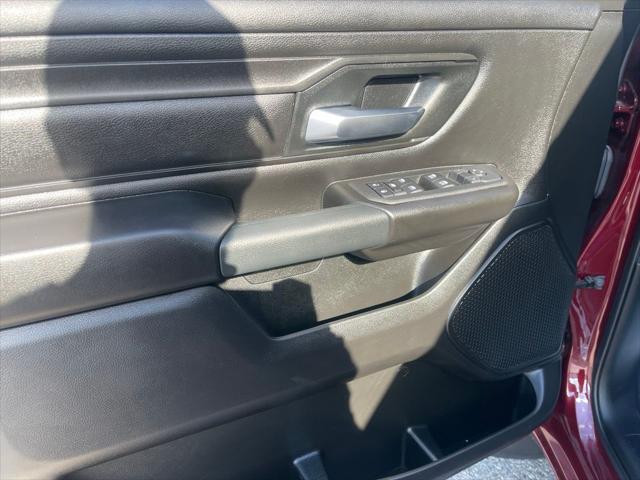 2025 Ram 1500 Tradesman Crew Cab 4x4 5'7" Box