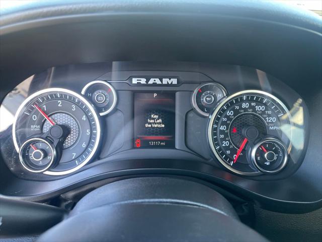 2025 Ram 1500 Tradesman Crew Cab 4x4 5'7" Box