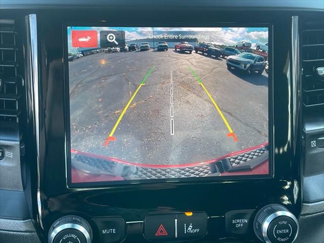 2025 Ram 1500 Tradesman Crew Cab 4x4 5'7" Box