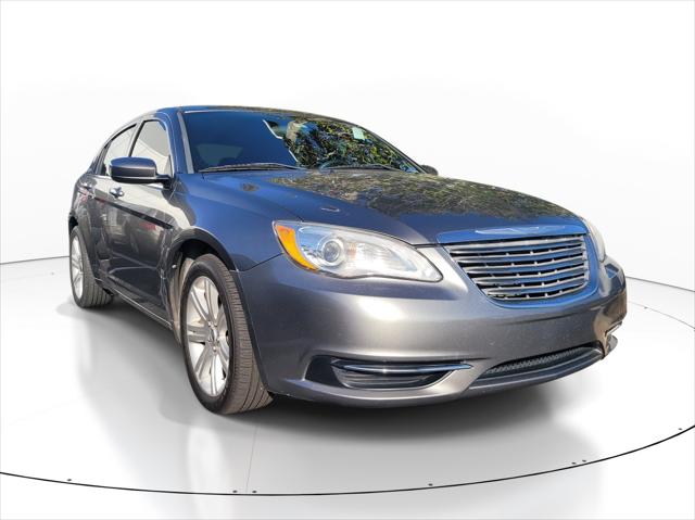 2013 Chrysler 200 Touring for sale in Lakeland, FL