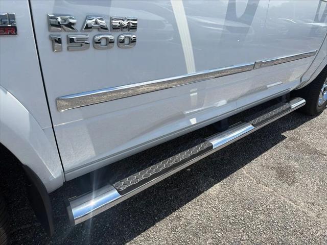 2016 RAM 1500 Laramie 2016 RAM 1500 Laramie