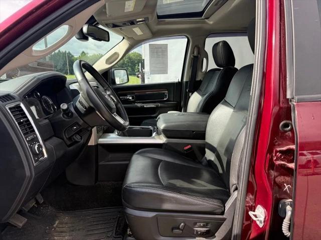 2016 RAM 1500 Laramie 2016 RAM 1500 Laramie