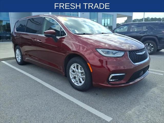 2023 Chrysler Pacifica Touring L for sale in New Bern, NC