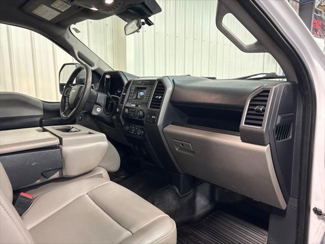 2022 Ford F-550 XL