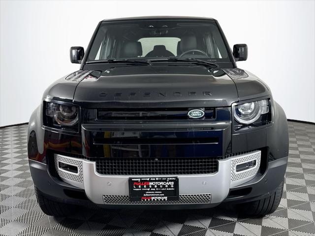 2025 Land Rover Defender 110 P300 2025 Land Rover Defender 110 P300