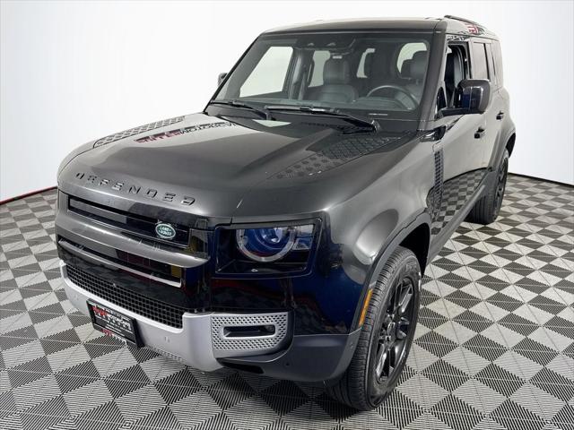 2025 Land Rover Defender 110 P300 2025 Land Rover Defender 110 P300