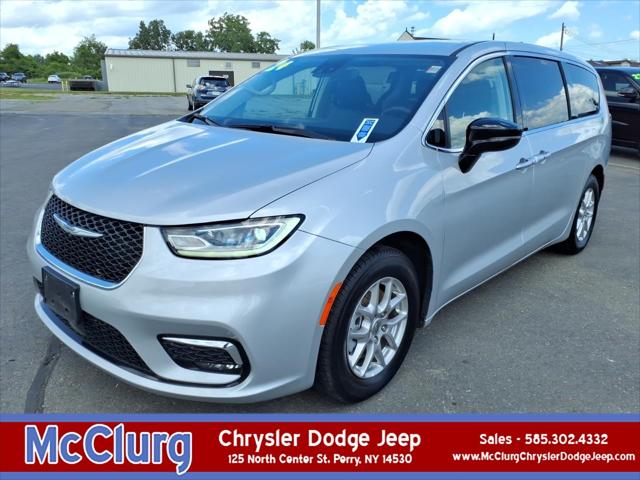 2024 Chrysler Pacifica Touring L for sale in Perry, NY