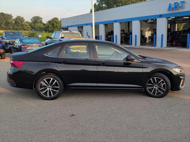 Used 2025 Volkswagen Jetta 1.5T SE For Sale in Jackson, MI
