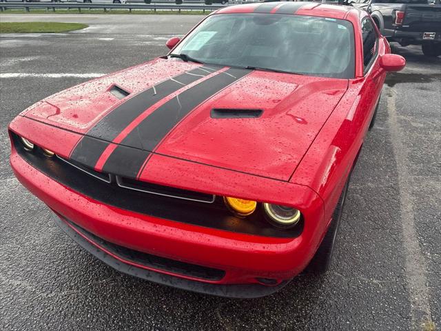 2015 Dodge Challenger SXT Plus