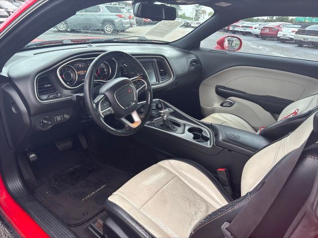 2015 Dodge Challenger SXT Plus