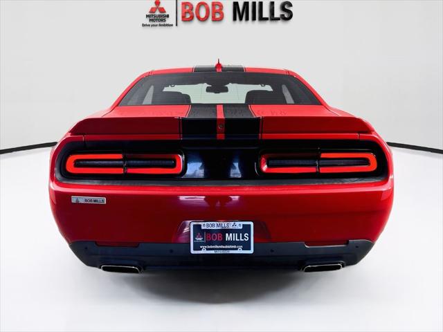 2015 Dodge Challenger SXT Plus