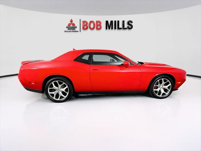 2015 Dodge Challenger SXT Plus