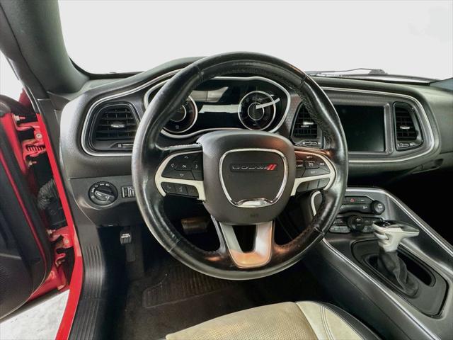 2015 Dodge Challenger SXT Plus