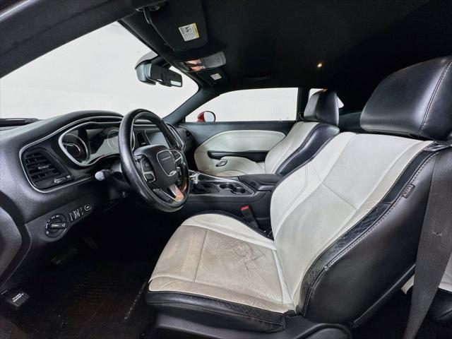 2015 Dodge Challenger SXT Plus
