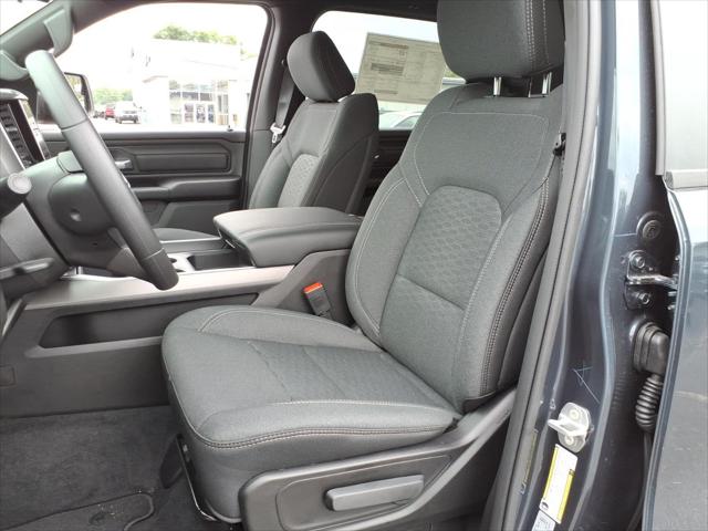 2026 Ram 1500 Express Crew Cab 4x4 57 Box