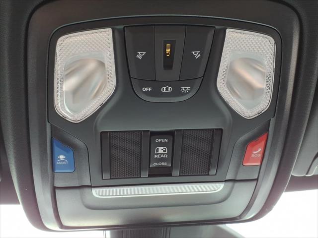 2026 Ram 1500 Express Crew Cab 4x4 57 Box