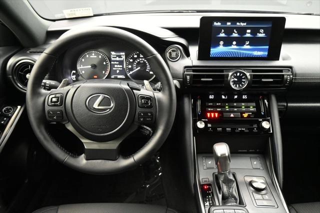 2025 Lexus IS 350 F SPORT Design