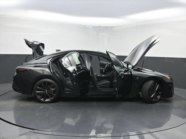 2025 Lexus IS 350 F SPORT Design