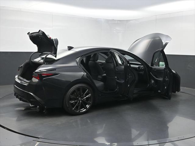 2025 Lexus IS 350 F SPORT Design
