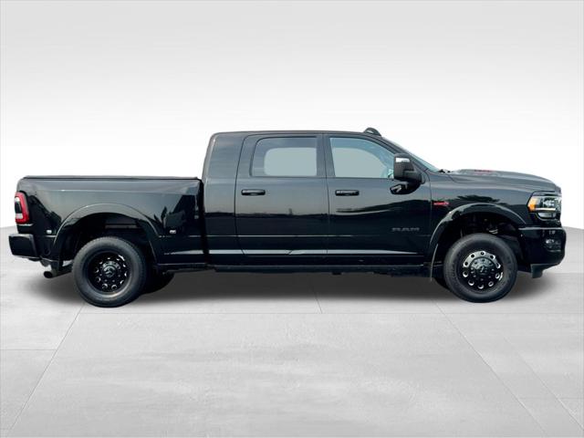 2023 Ram 3500 Limited Mega Cab 4x4 6'4" Box