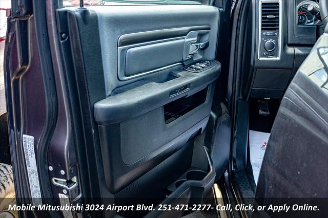 2023 Ram 1500 Classic SLT Crew Cab 4x4 57 Box