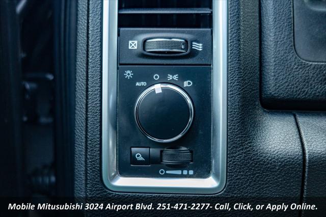 2023 Ram 1500 Classic SLT Crew Cab 4x4 57 Box