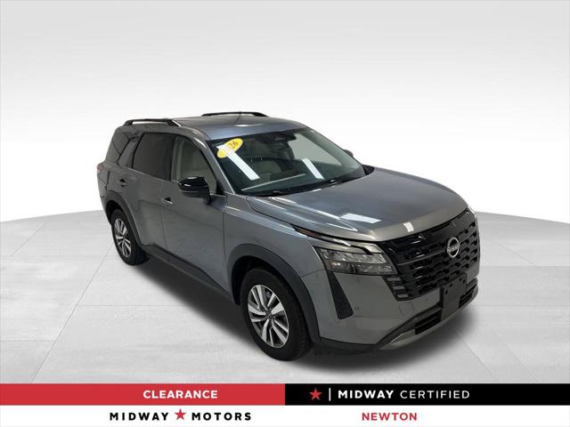 2026 Nissan Pathfinder SL for sale in Newton, KS