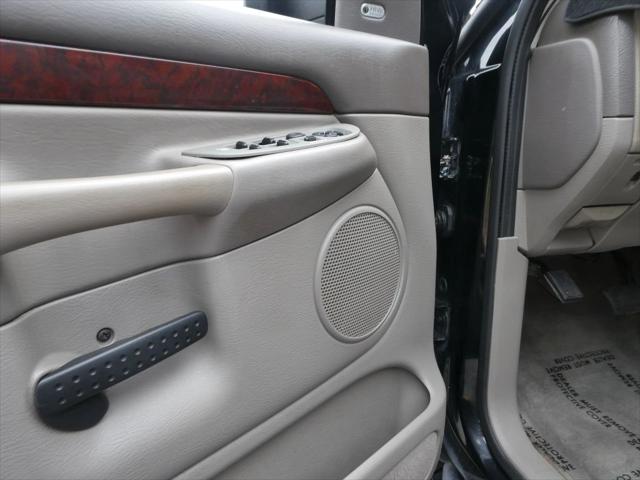 2003 Dodge Ram 3500 SLT/Laramie