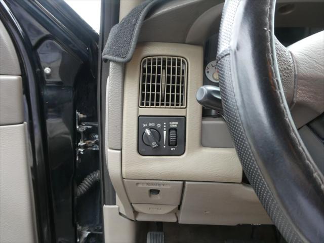 2003 Dodge Ram 3500 SLT/Laramie