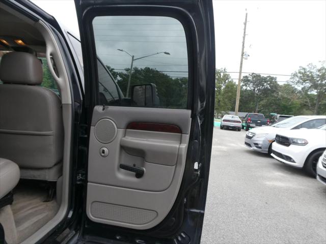 2003 Dodge Ram 3500 SLT/Laramie