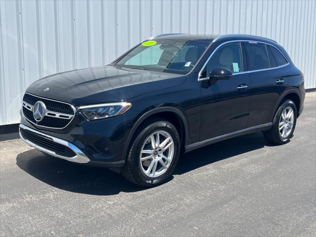 2026 Mercedes-Benz GLC 300 SUV