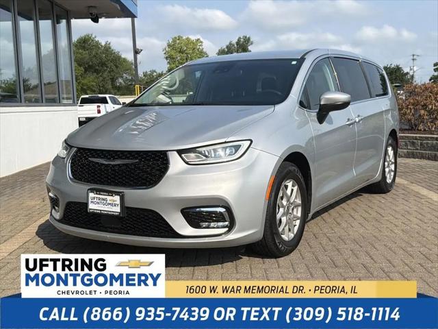 2023 Chrysler Pacifica Touring L for sale in Peoria, IL