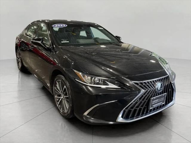 2023 Lexus ES 350 Base for sale in Middleton, WI