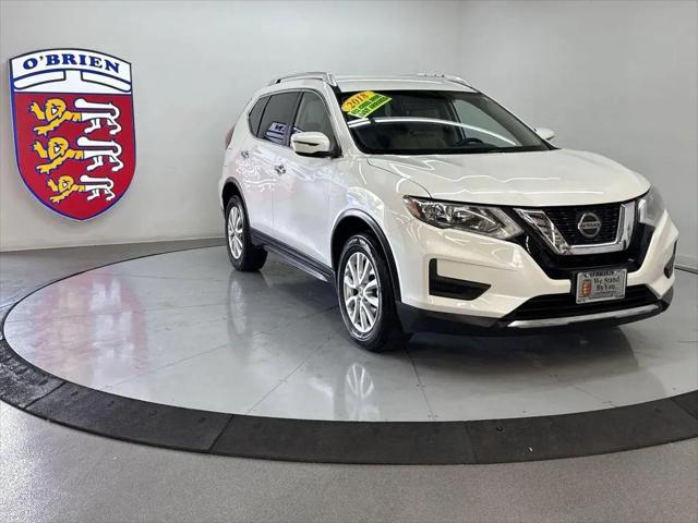 2018 Nissan Rogue SV for sale in NORMAL, IL