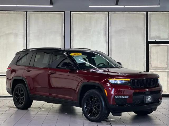 2023 Jeep Grand Cherokee L Limited 4x4 for sale in Demotte, IN